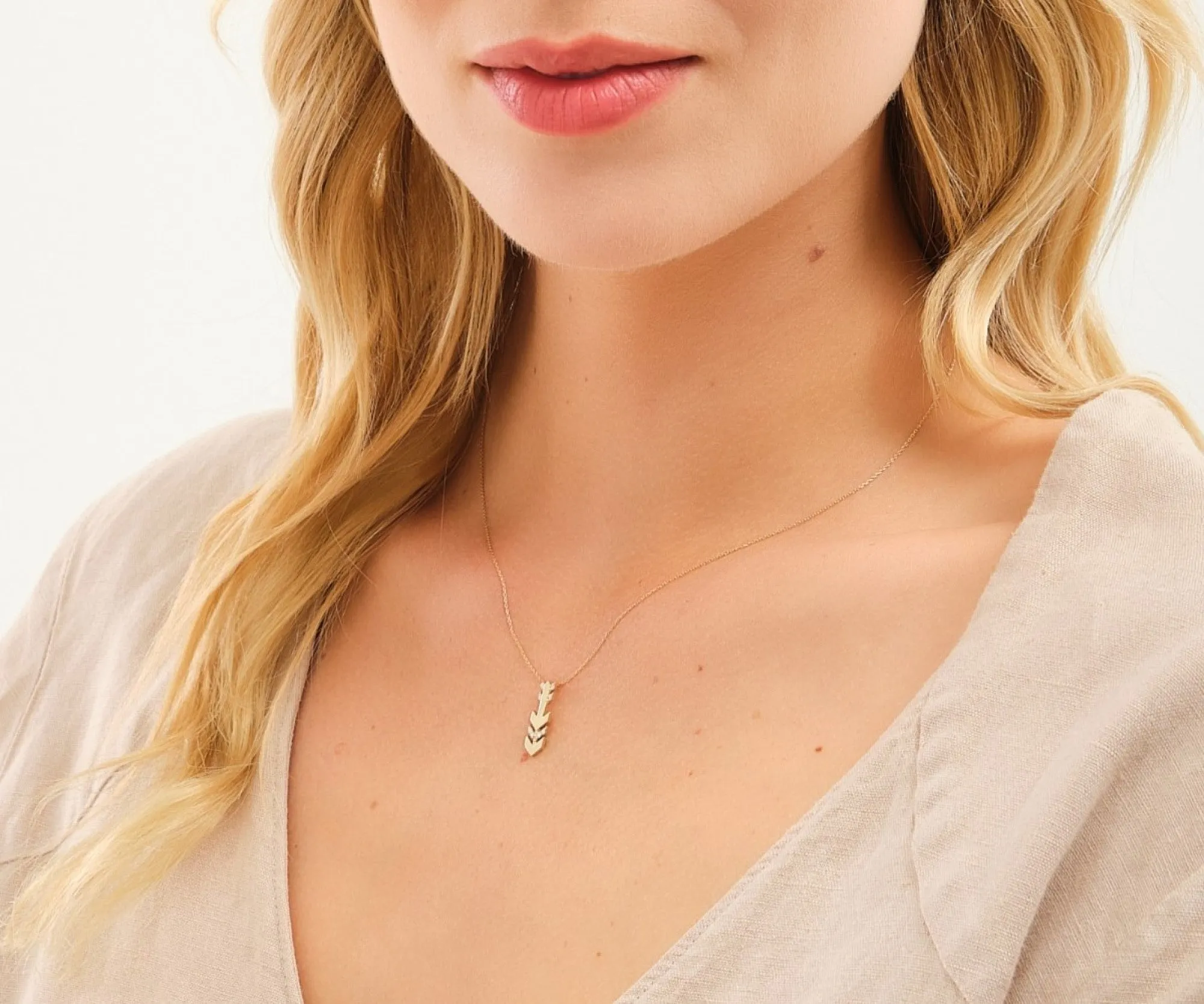 14K Solid Gold Arrow Diamond Necklace