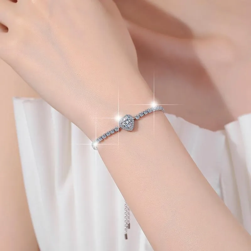 55. S925 Sterling Silver  Heart-Shaped Starry Sky Bracelet Synthetic Moissanite Bracelet