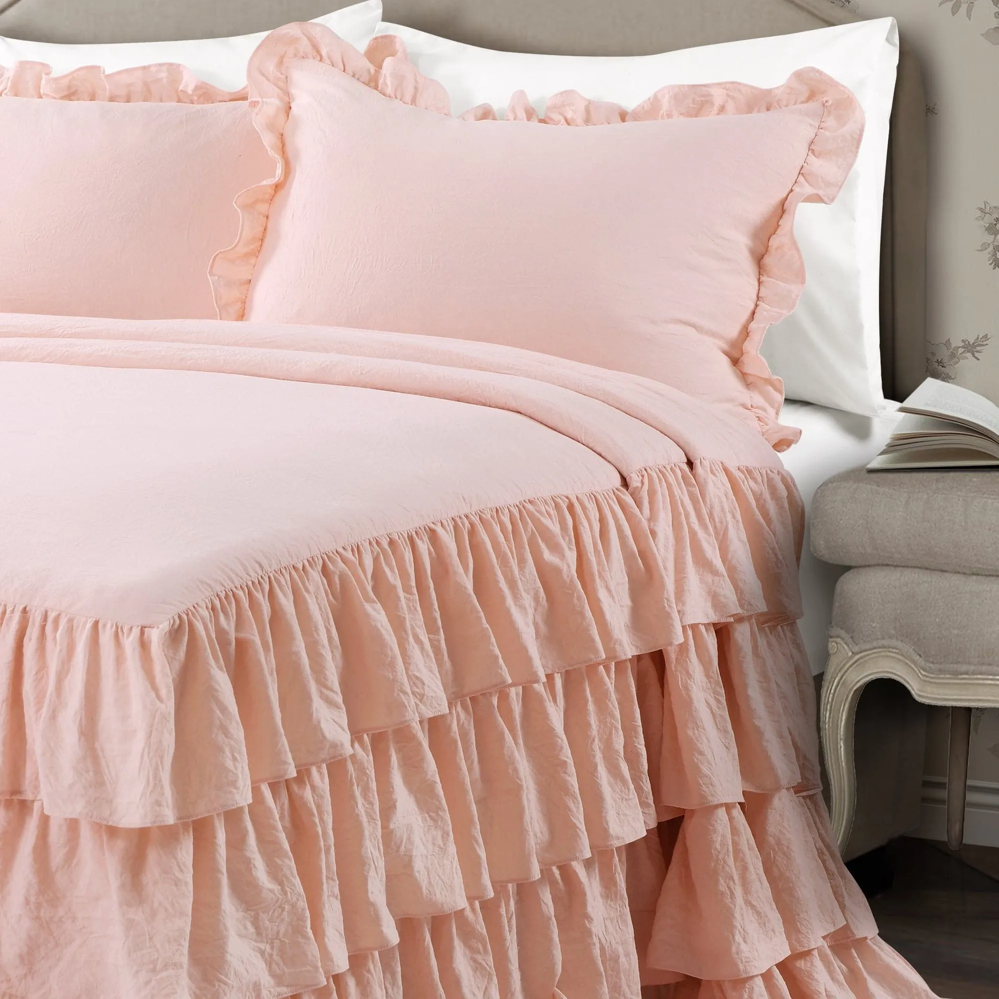 Allison Ruffle Skirt Bedspread Set