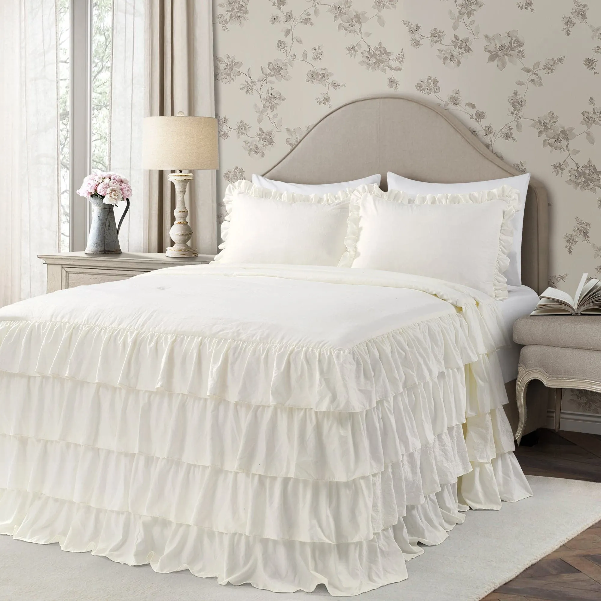 Allison Ruffle Skirt Bedspread Set