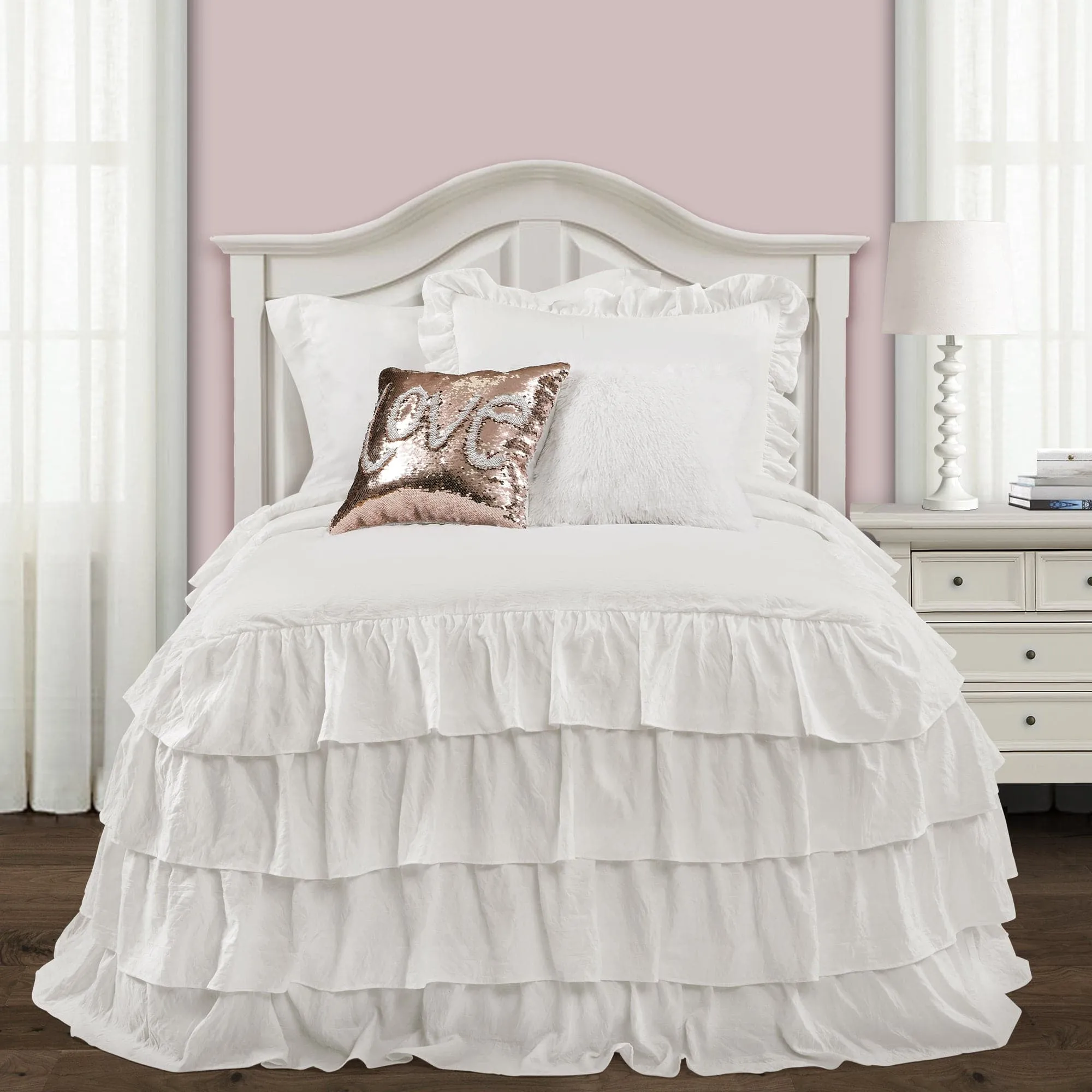 Allison Ruffle Skirt Bedspread Set