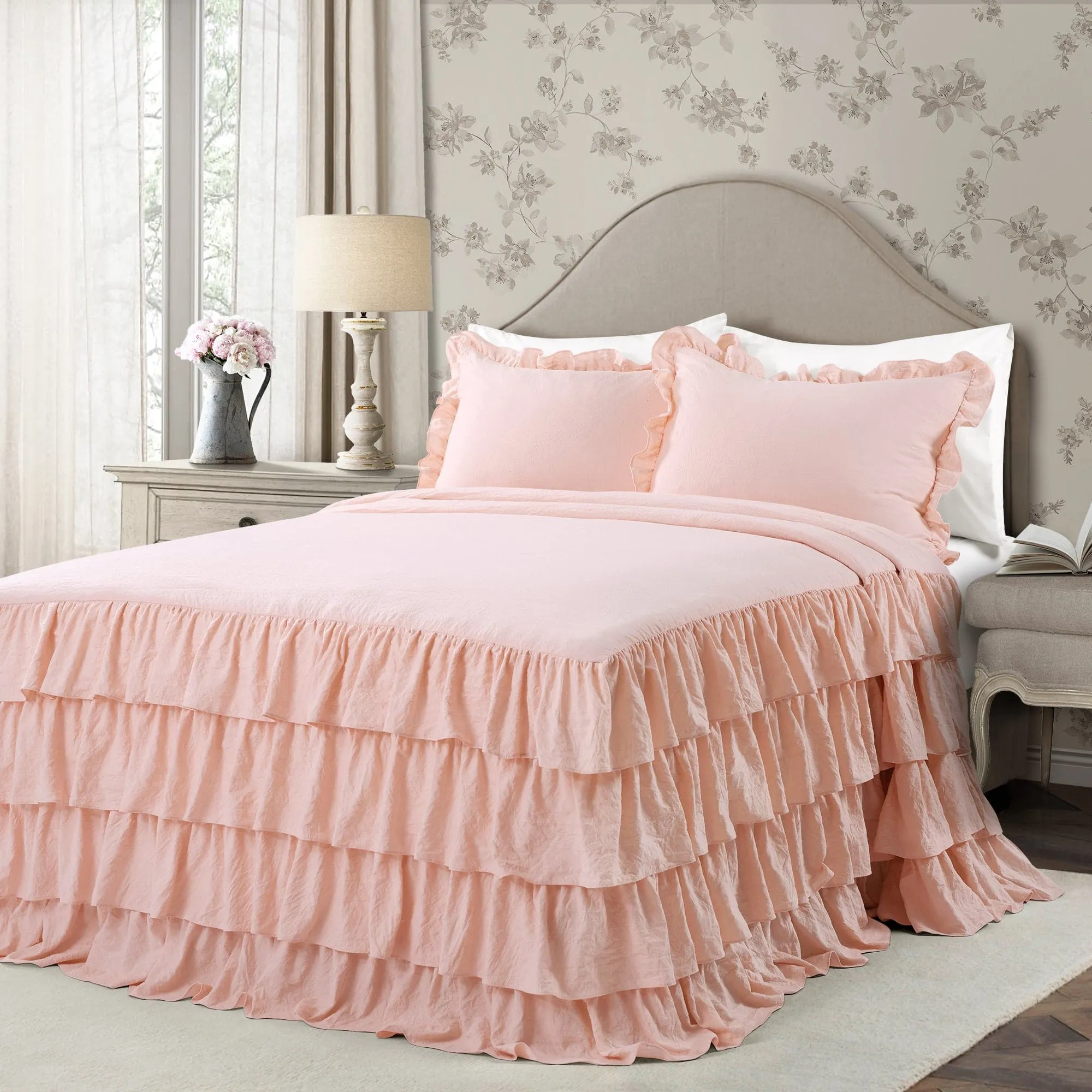 Allison Ruffle Skirt Bedspread Set