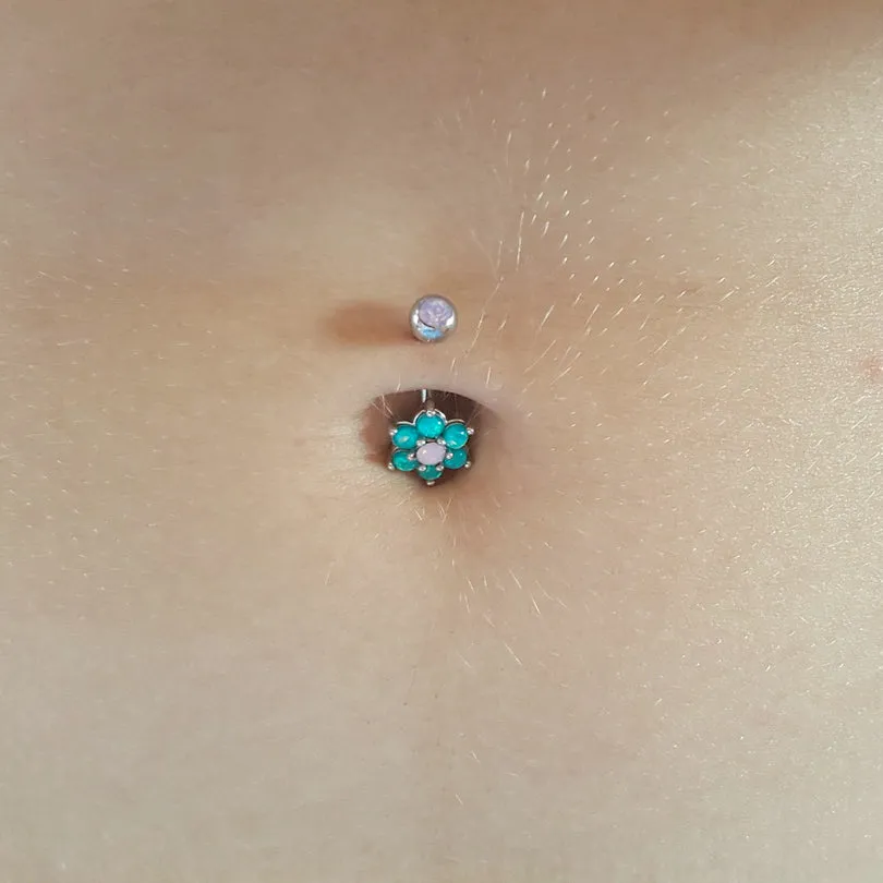 Astrid's 14K Gold Tantalising Bloom Belly Ring