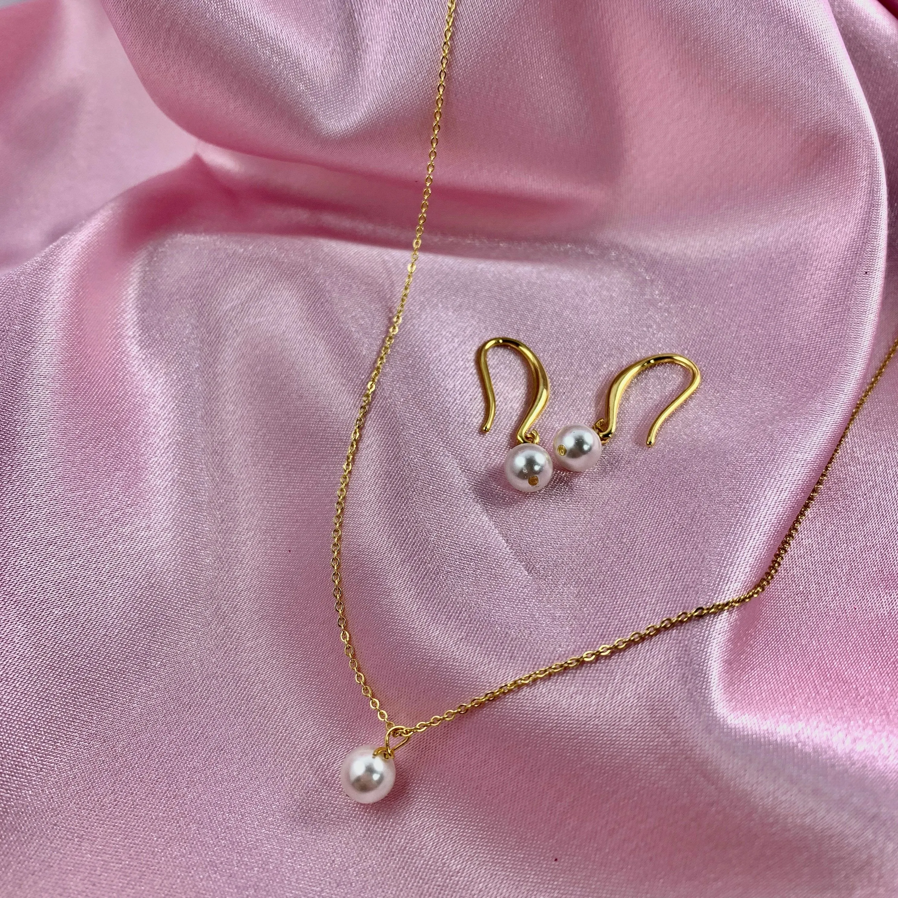 Bridal Pearl Necklace Set