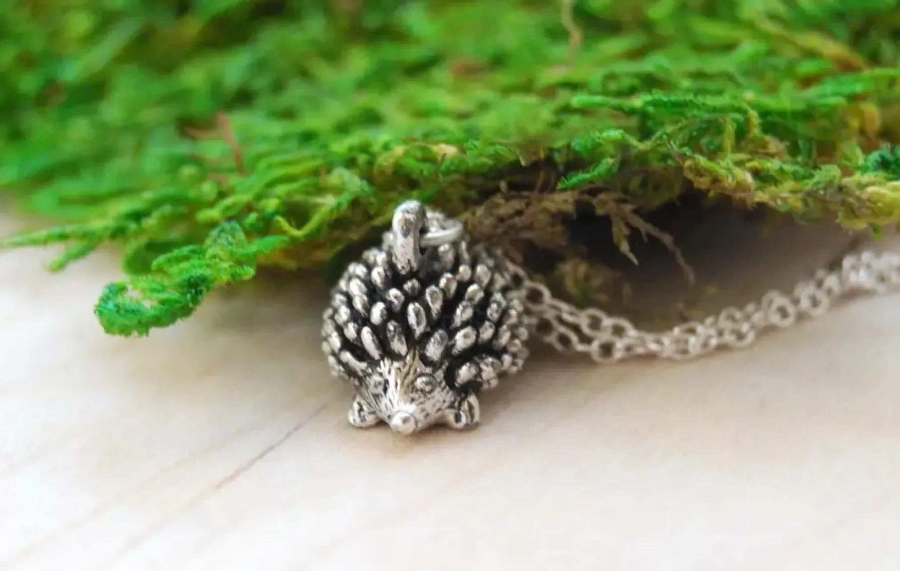 #J969 Hedgehog Necklace