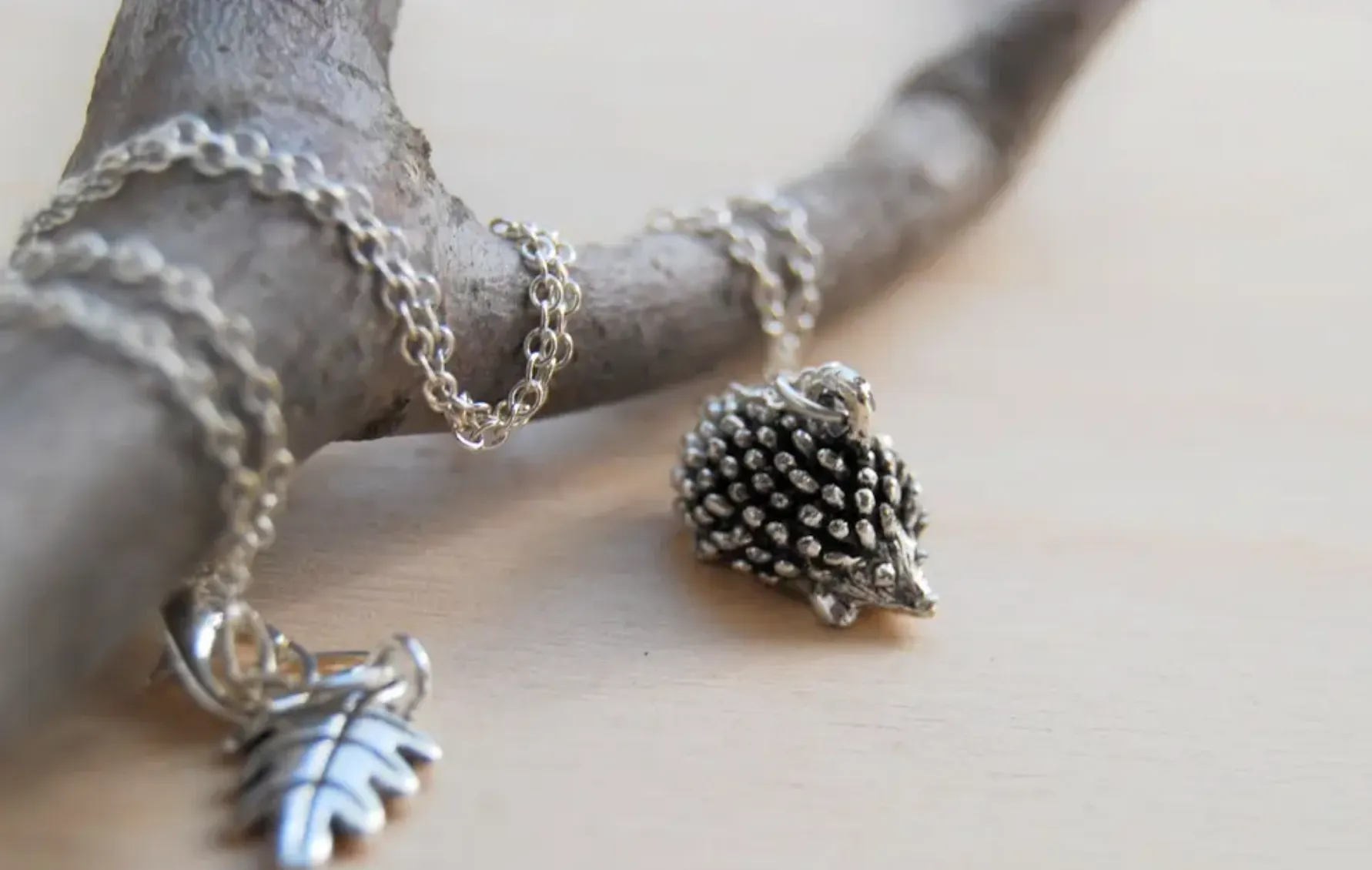 #J969 Hedgehog Necklace