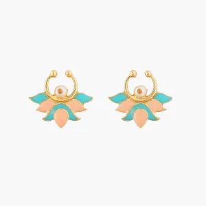 Jalaja Small Motif Stud Earring