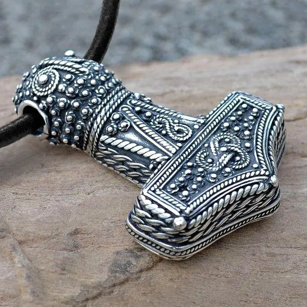 Larger Öland Mjolnir - Sterling Silver