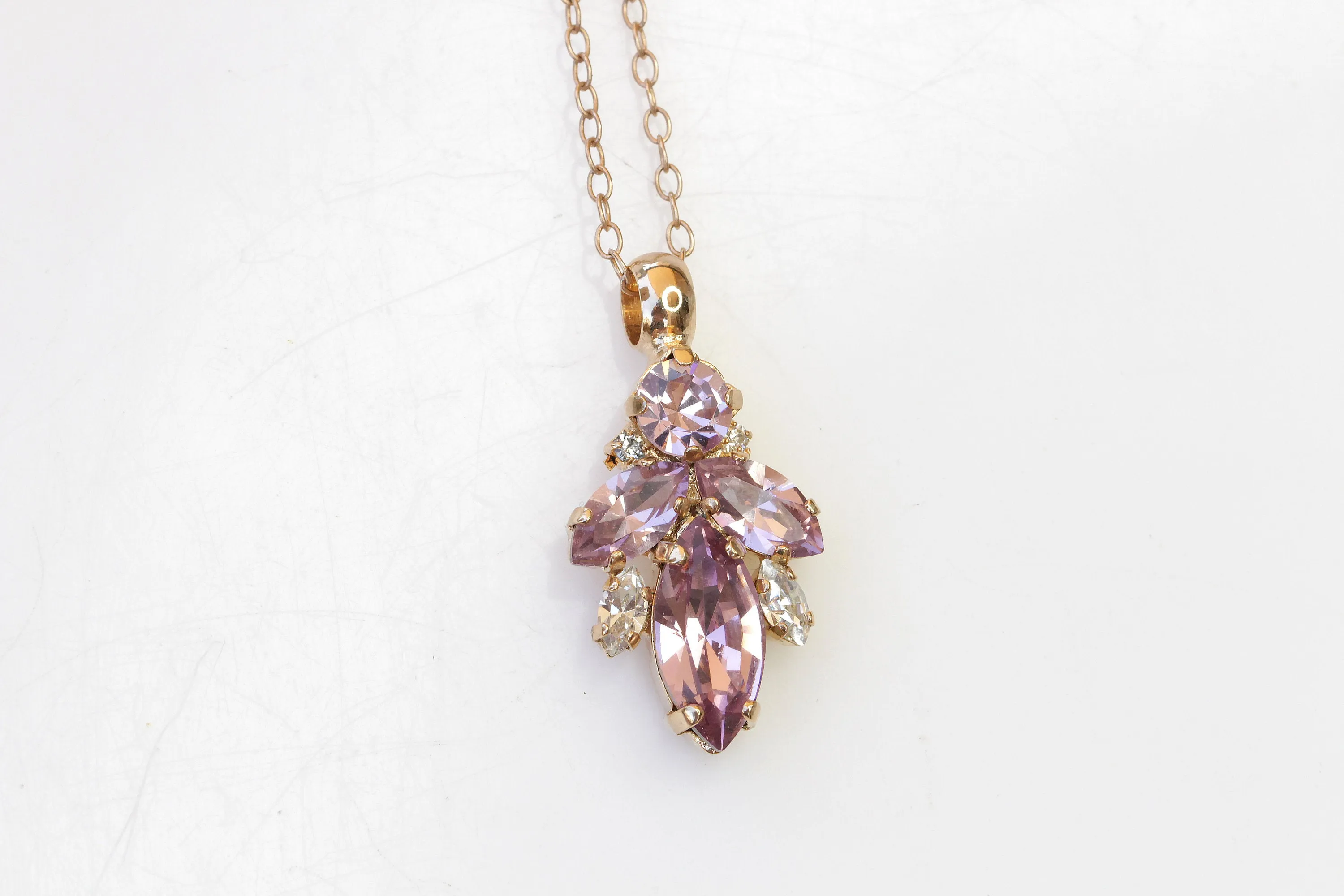 LIGHT AMETHYST NECKLACE