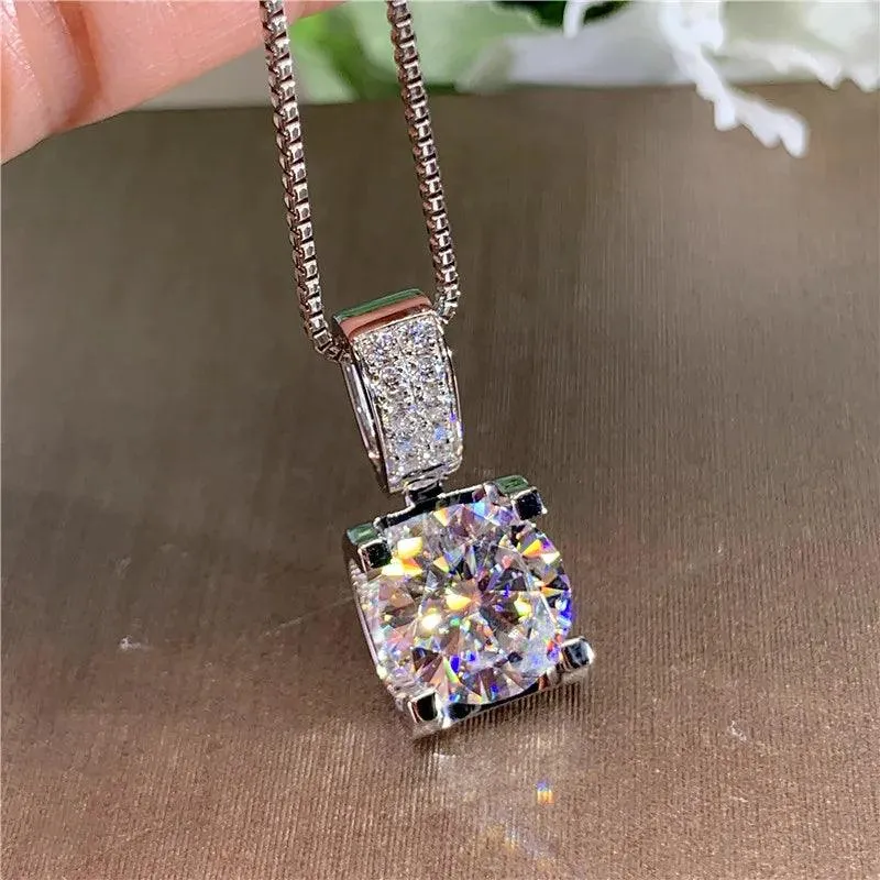 Luxury Fashion Women's Necklace with Big Round Cubic Zirconia