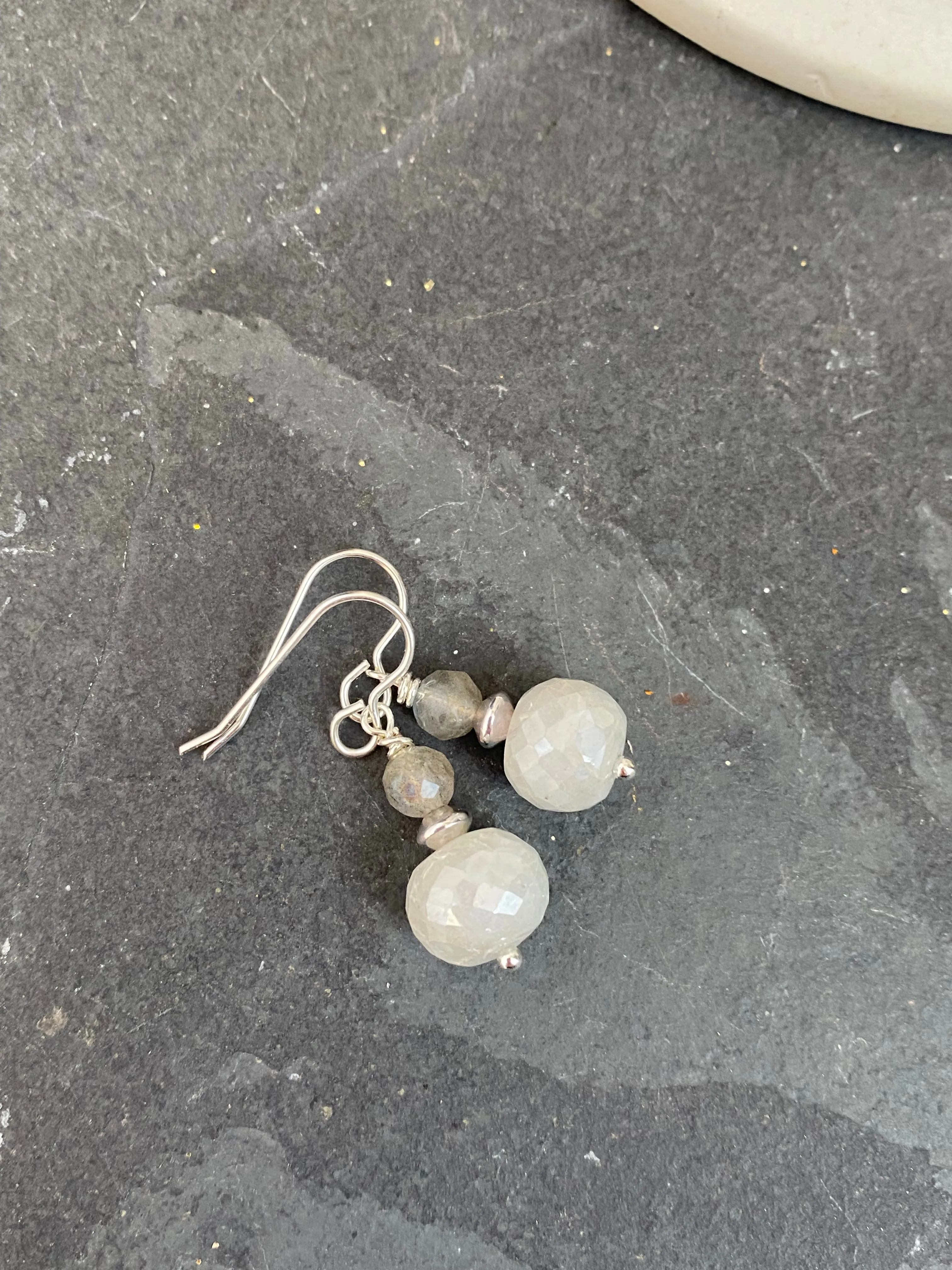 Micro faceted moonstone, labradorite stone, silver metal, earrings, jewelry.