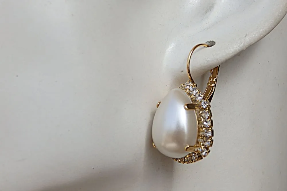 Pearl Drop Earrings