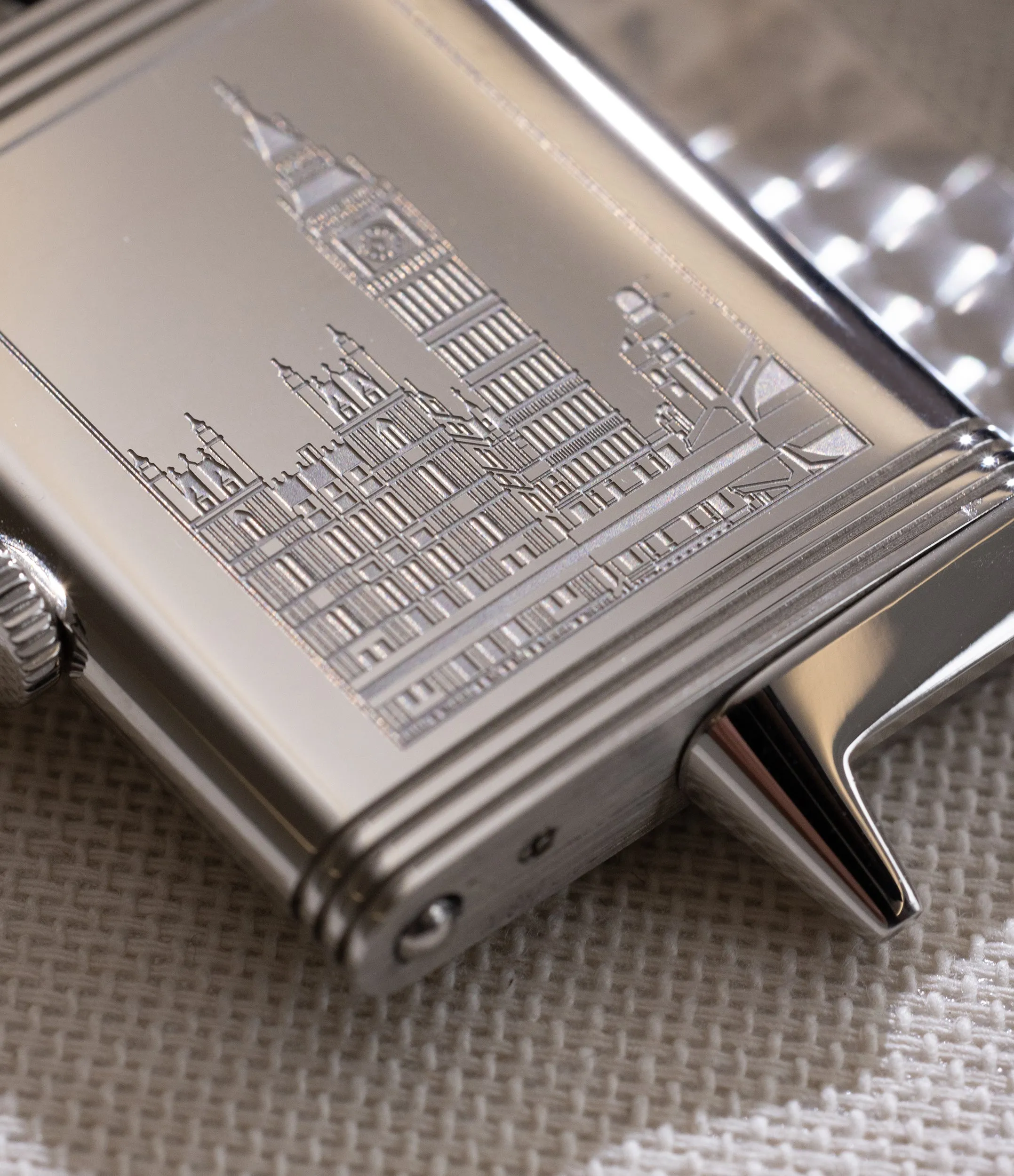 "01/26" Reverso London Edition | Steel