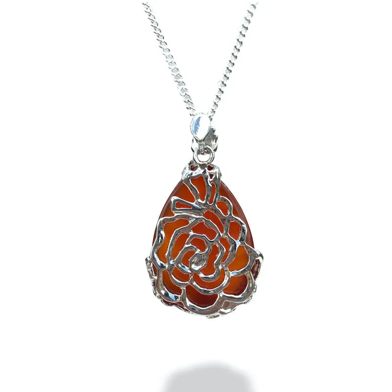 Red Agate Pendant Necklace