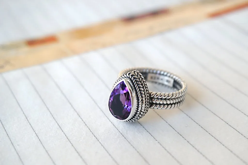 Silver Amethyst Jasmin Ring