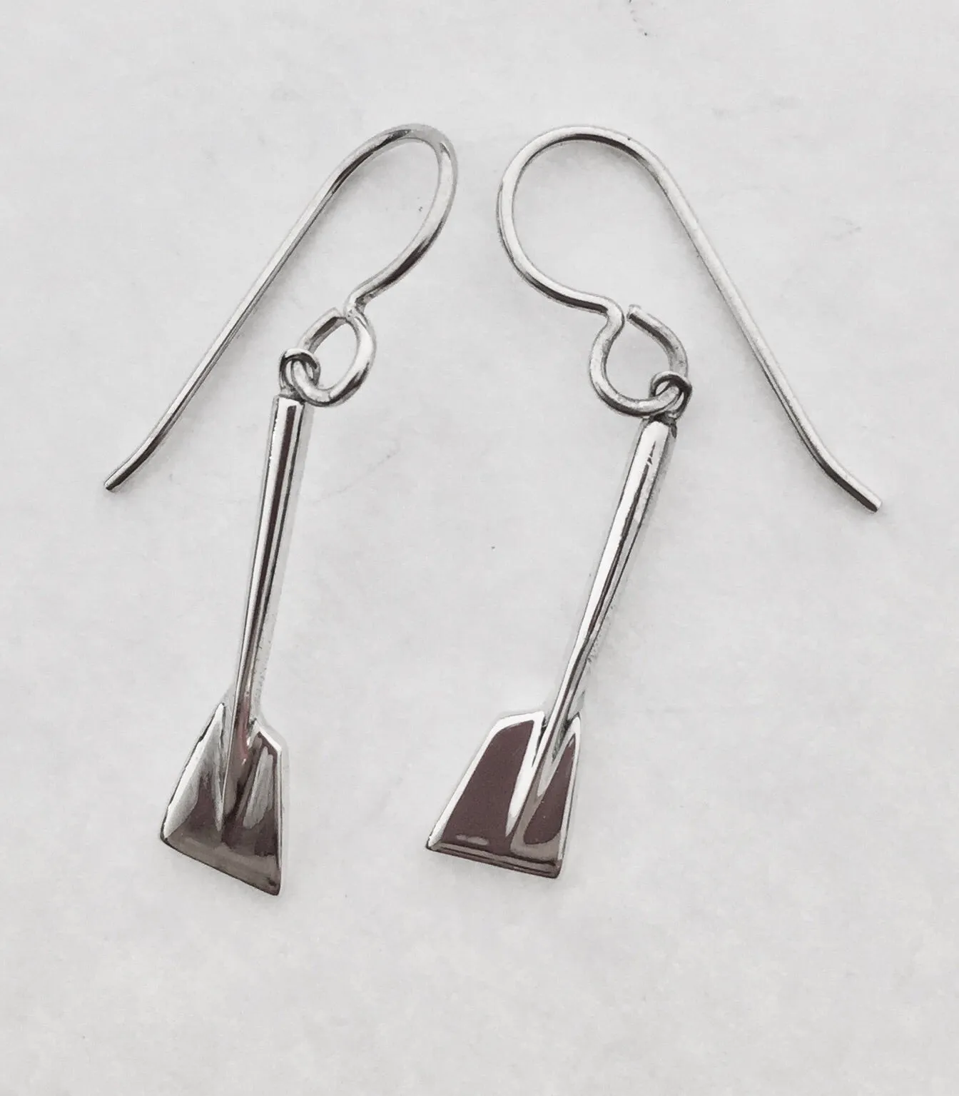 Small Rowing Blades with Shafts Wire Earrings