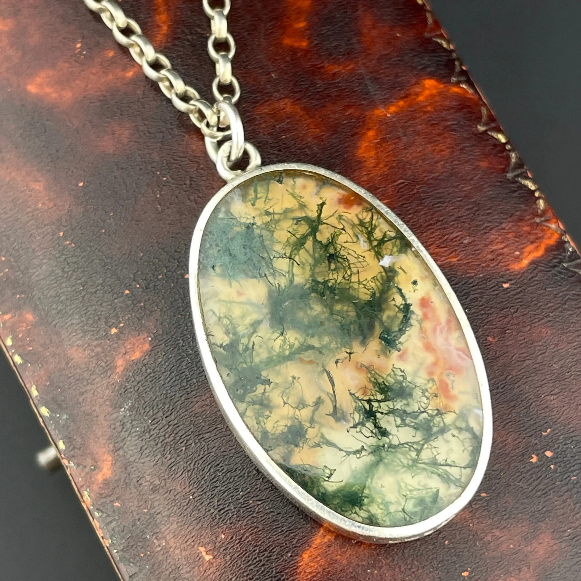 Vintage Silver Scottish Moss Agate Carnelian Two Sided Pendant Necklace